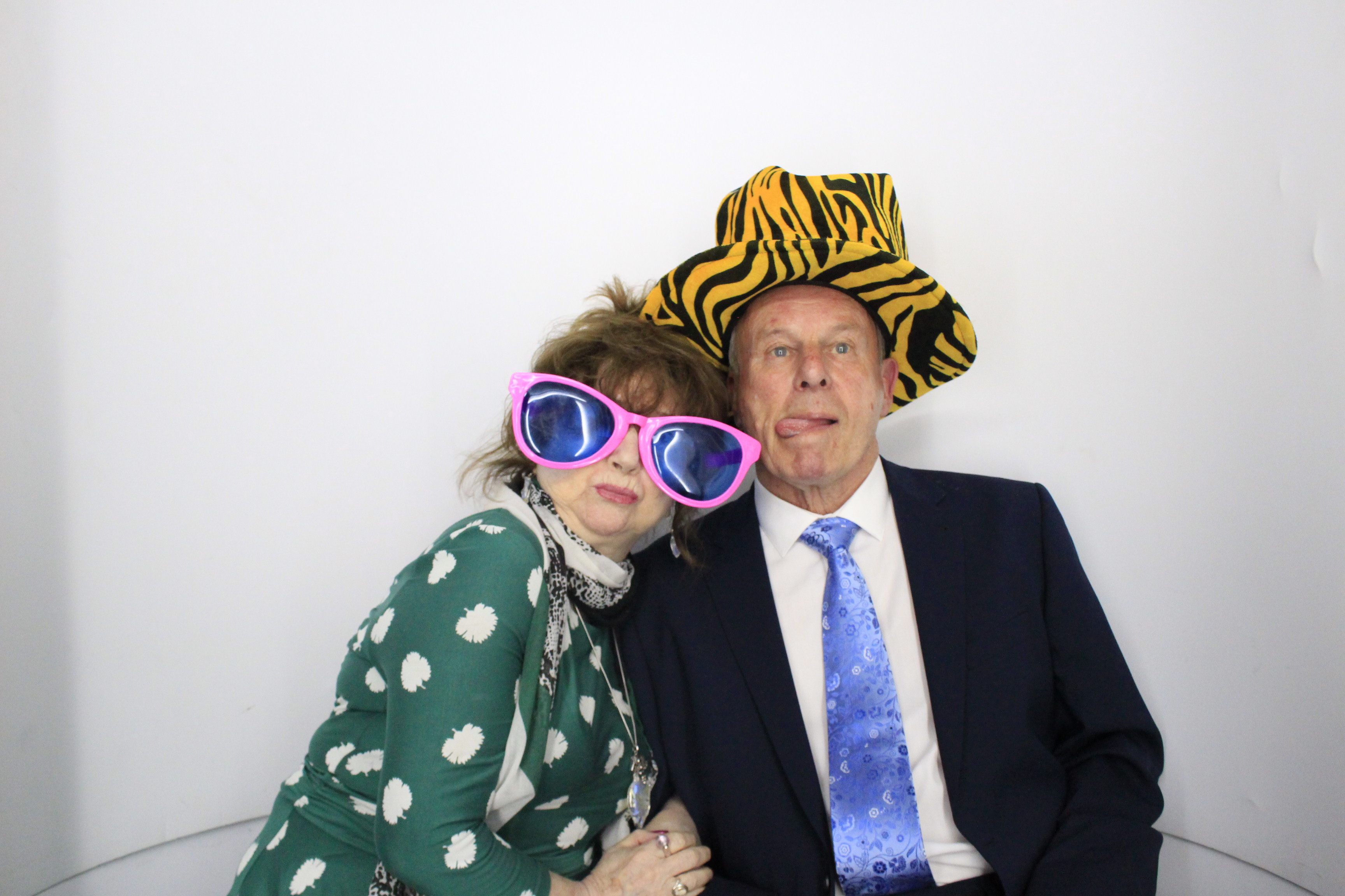 Andy and Emma's Wedding | View more photos from the event at gallery.myphotoboothexperience.co.uk/u/MyPhotoBoothExperienceLtd/Andy-and-Emmas-Wedding